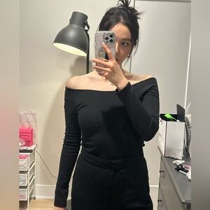 Zara Elegant Black Off-Shoulder Top Size M